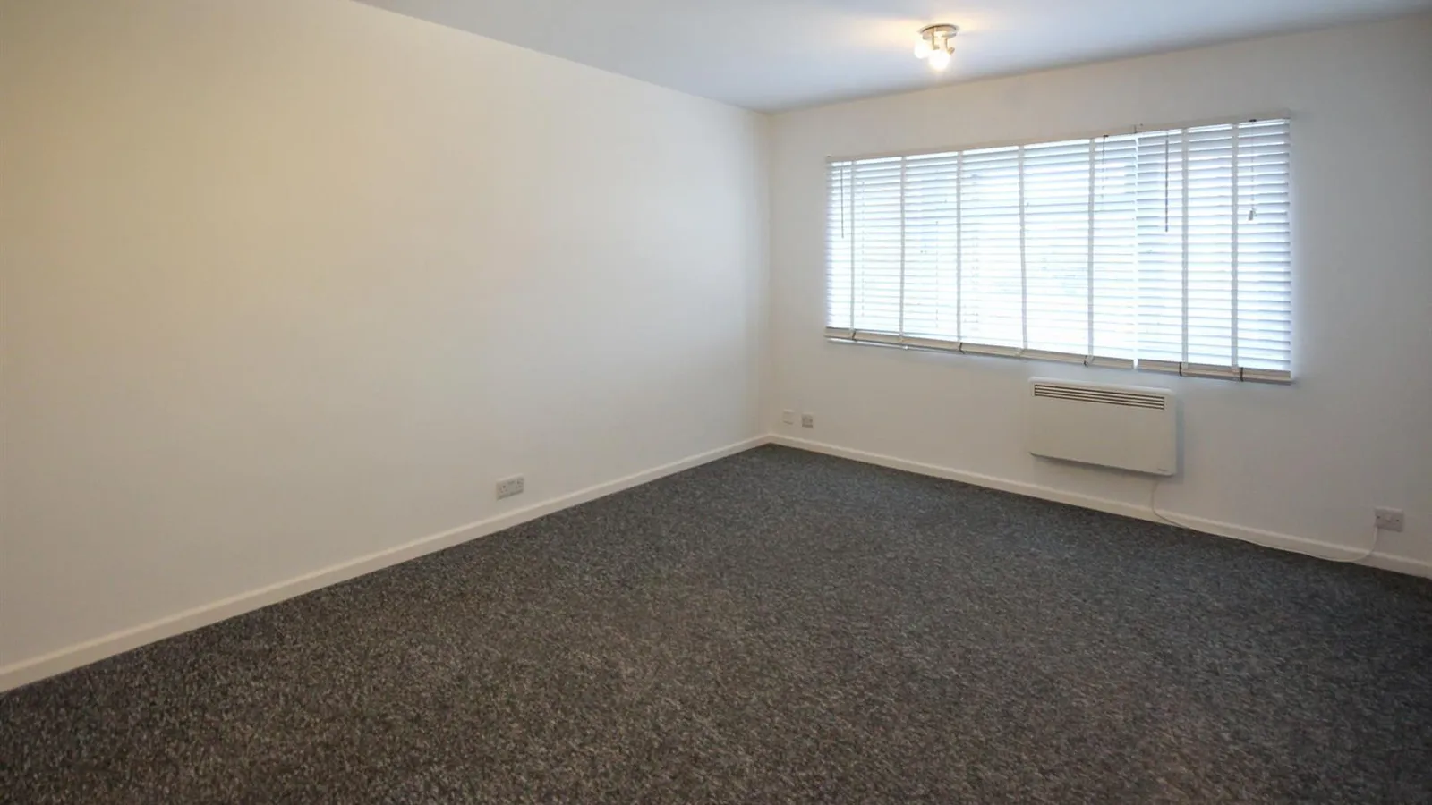 Flat Ditchling Court in Brighton