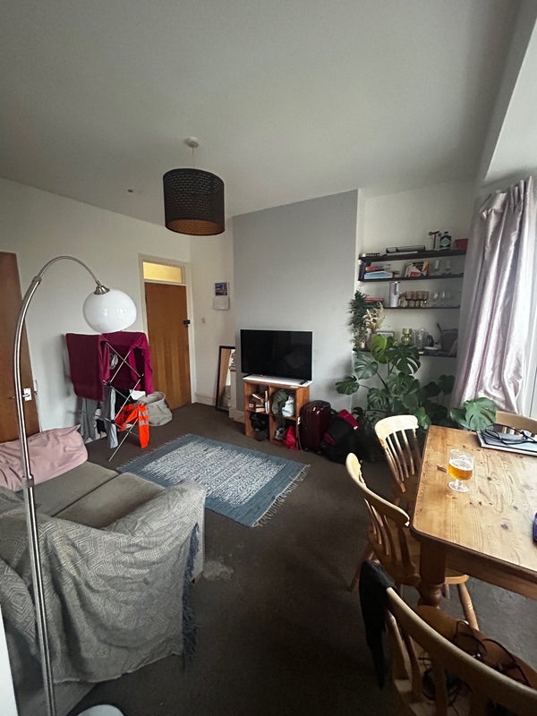 Room Cromwell Road in Bristol