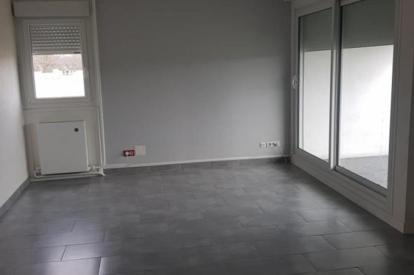 Appartement Rue Albert Maignan à Le Mans