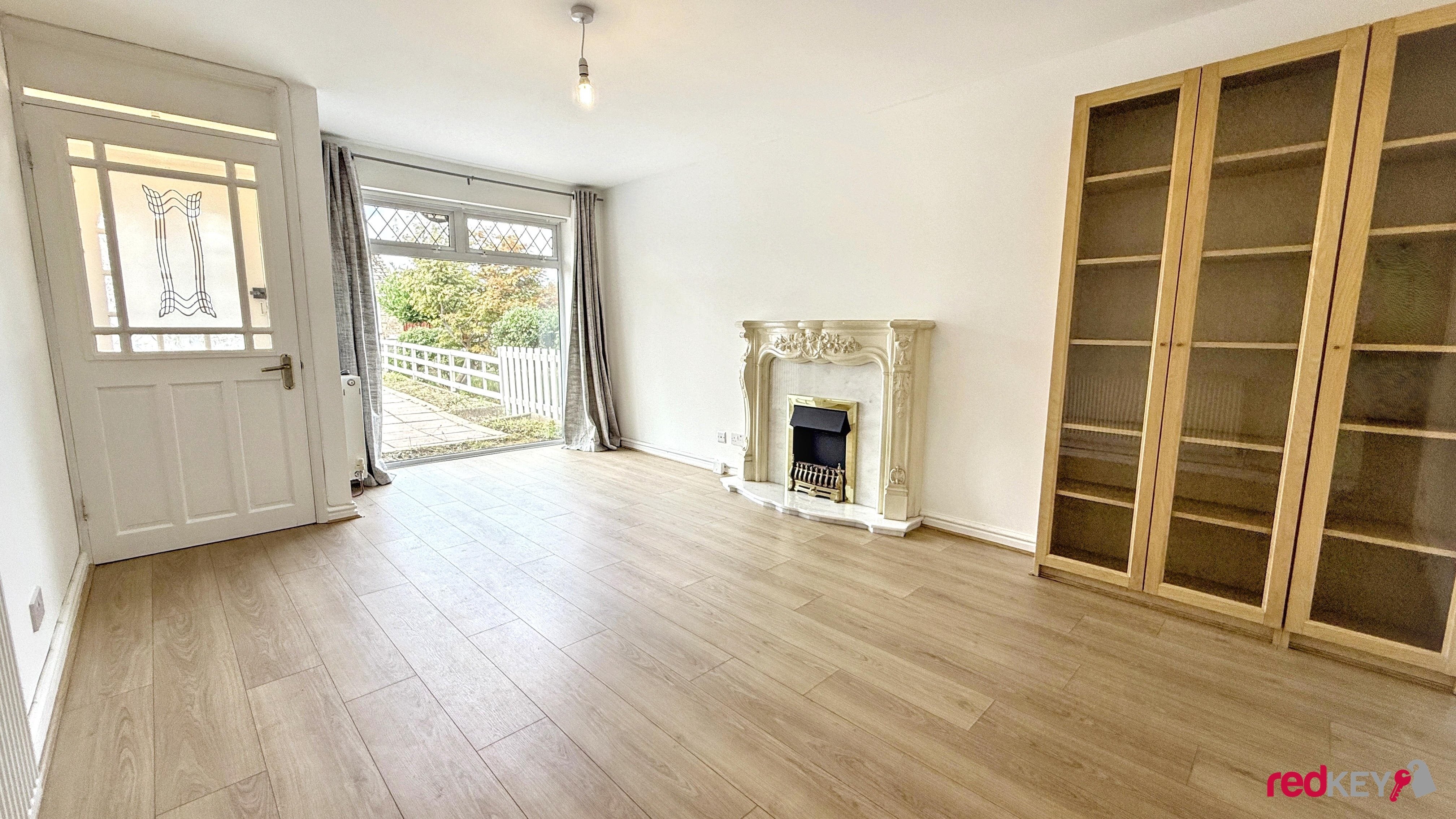 House Westmoor Close in Newport