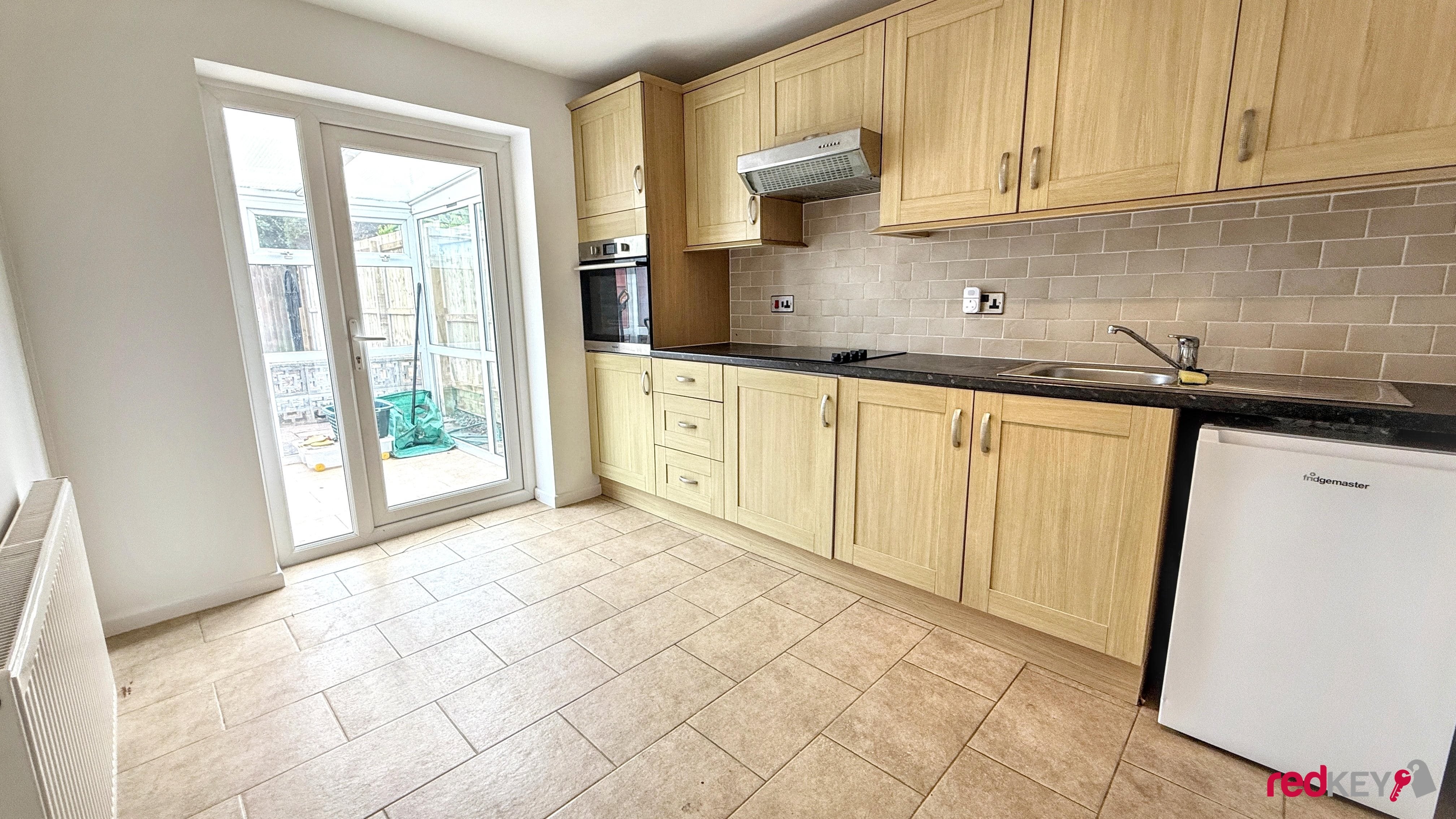 House Westmoor Close in Newport