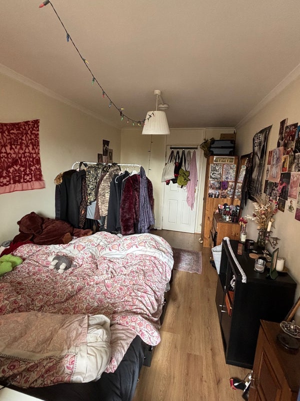 Room Lucey Road in Greater London