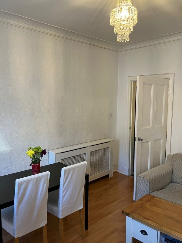 Room Kennoway Drive in Glasgow