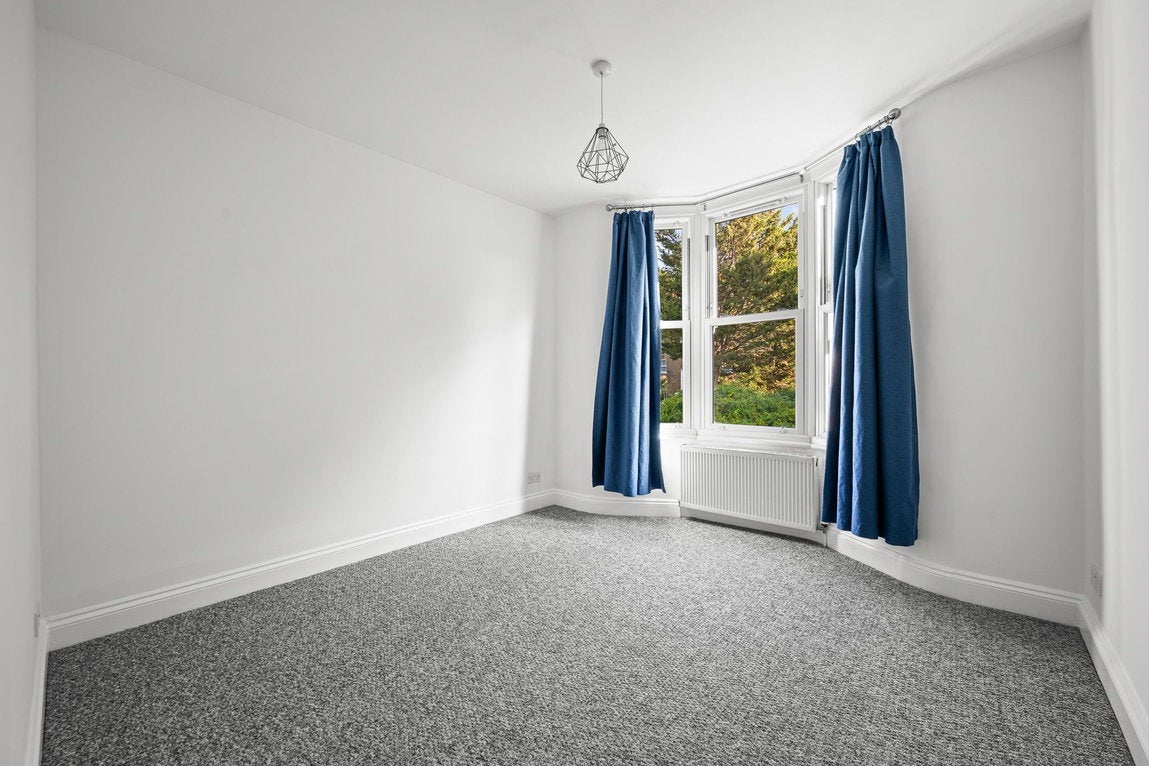 Flat John Ruskin Street in Greater London