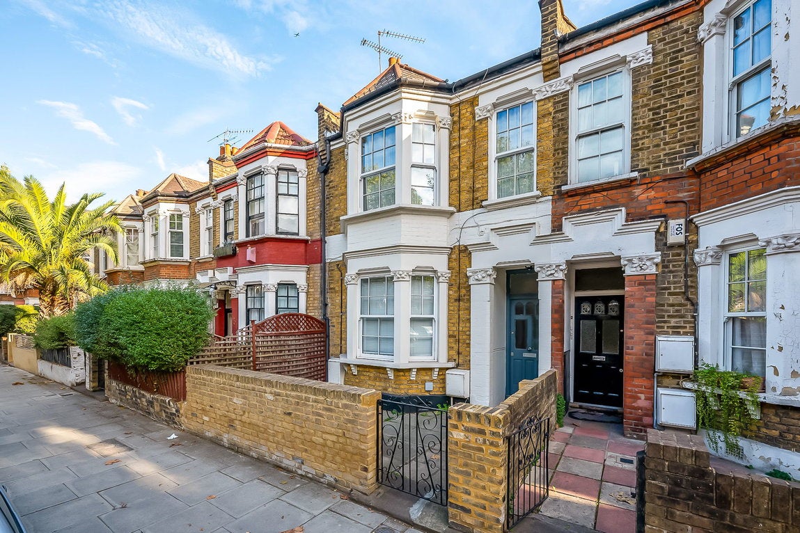 Flat John Ruskin Street in Greater London