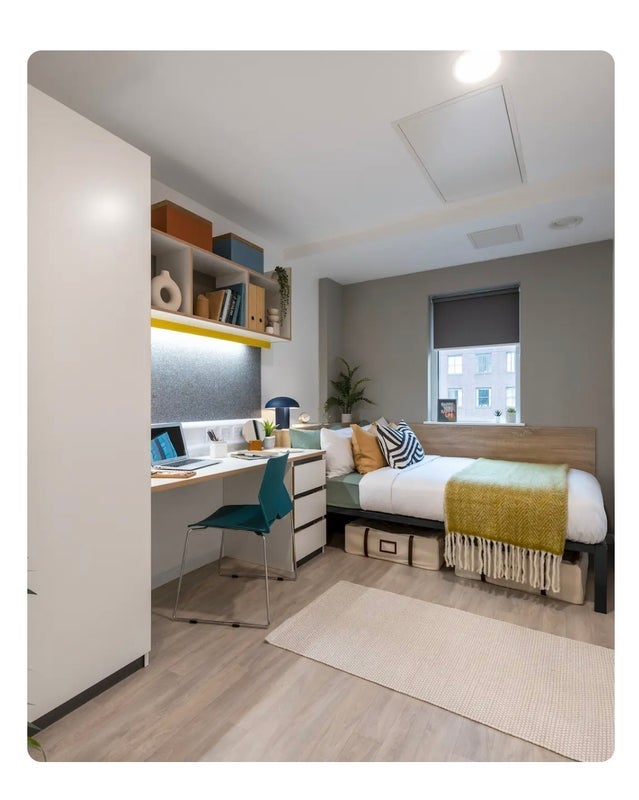 Room Islington Row Middleway in Birmingham