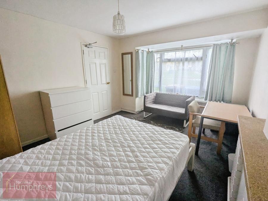 Room Hillcrest in Welwyn Hatfield