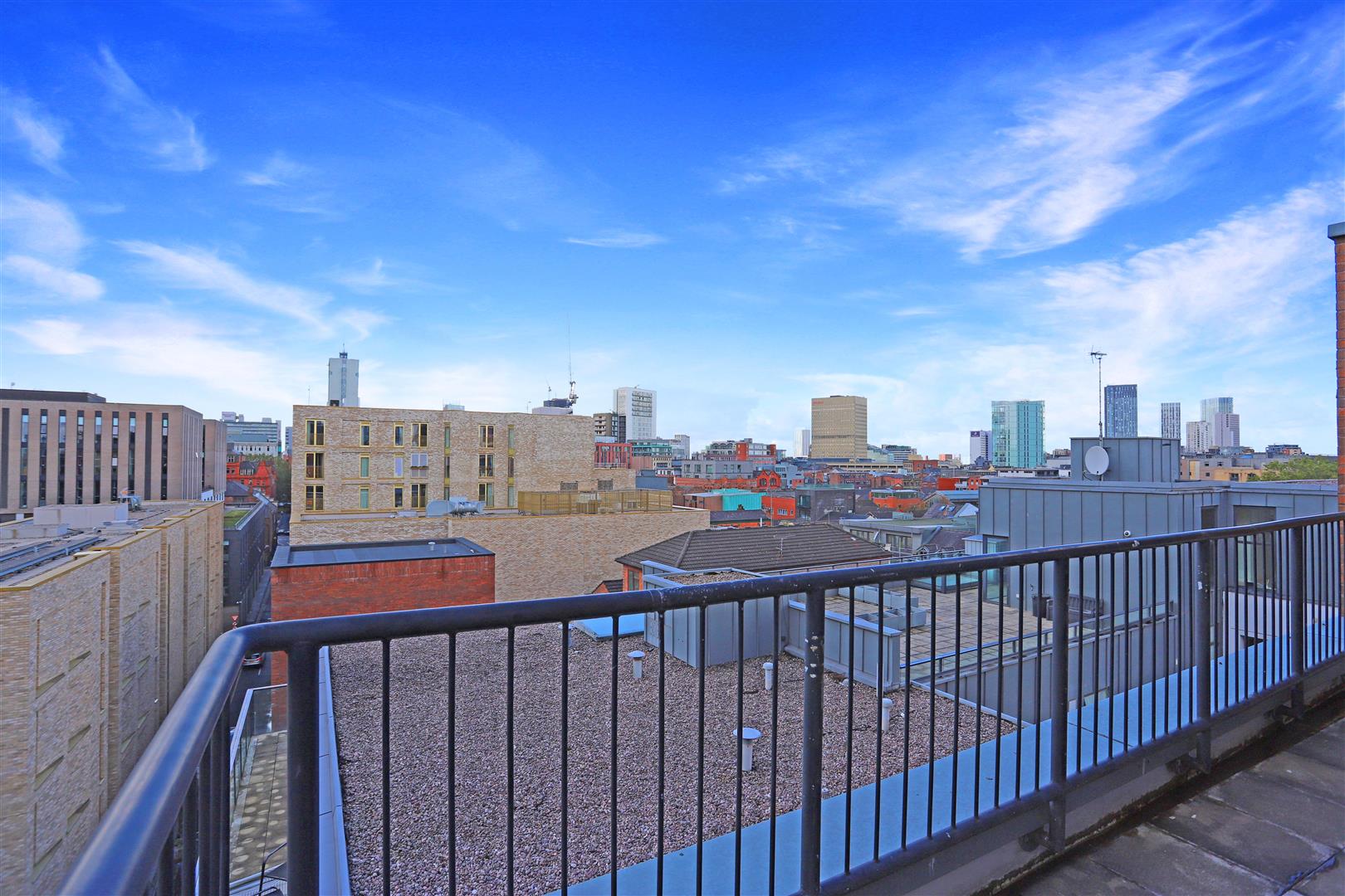 Flat Great Ancoats Street in Manchester