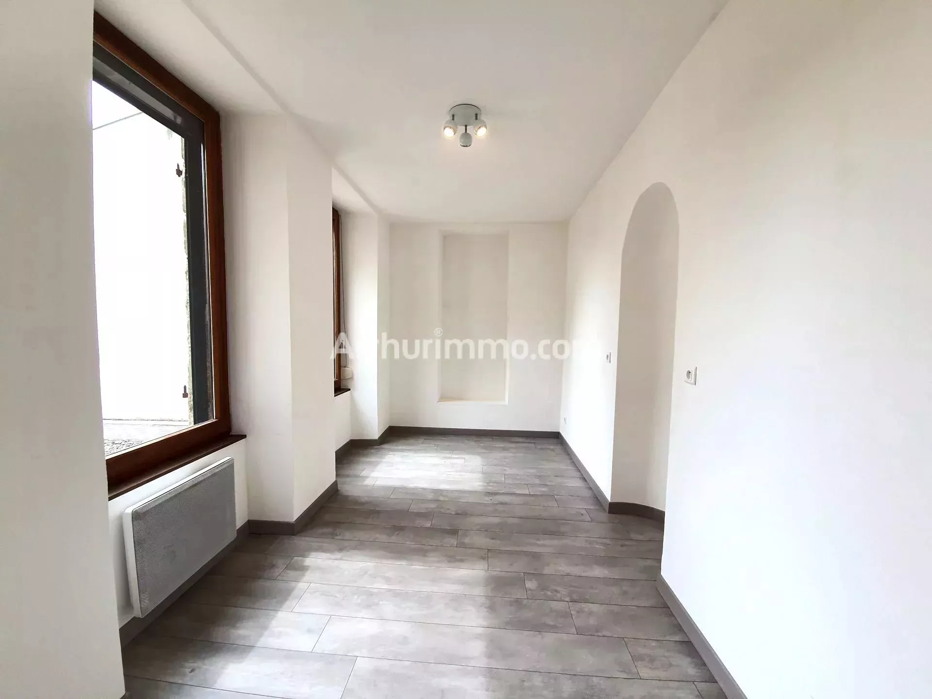 Appartement Rue Jean Jaurès à Lons-le-Saunier