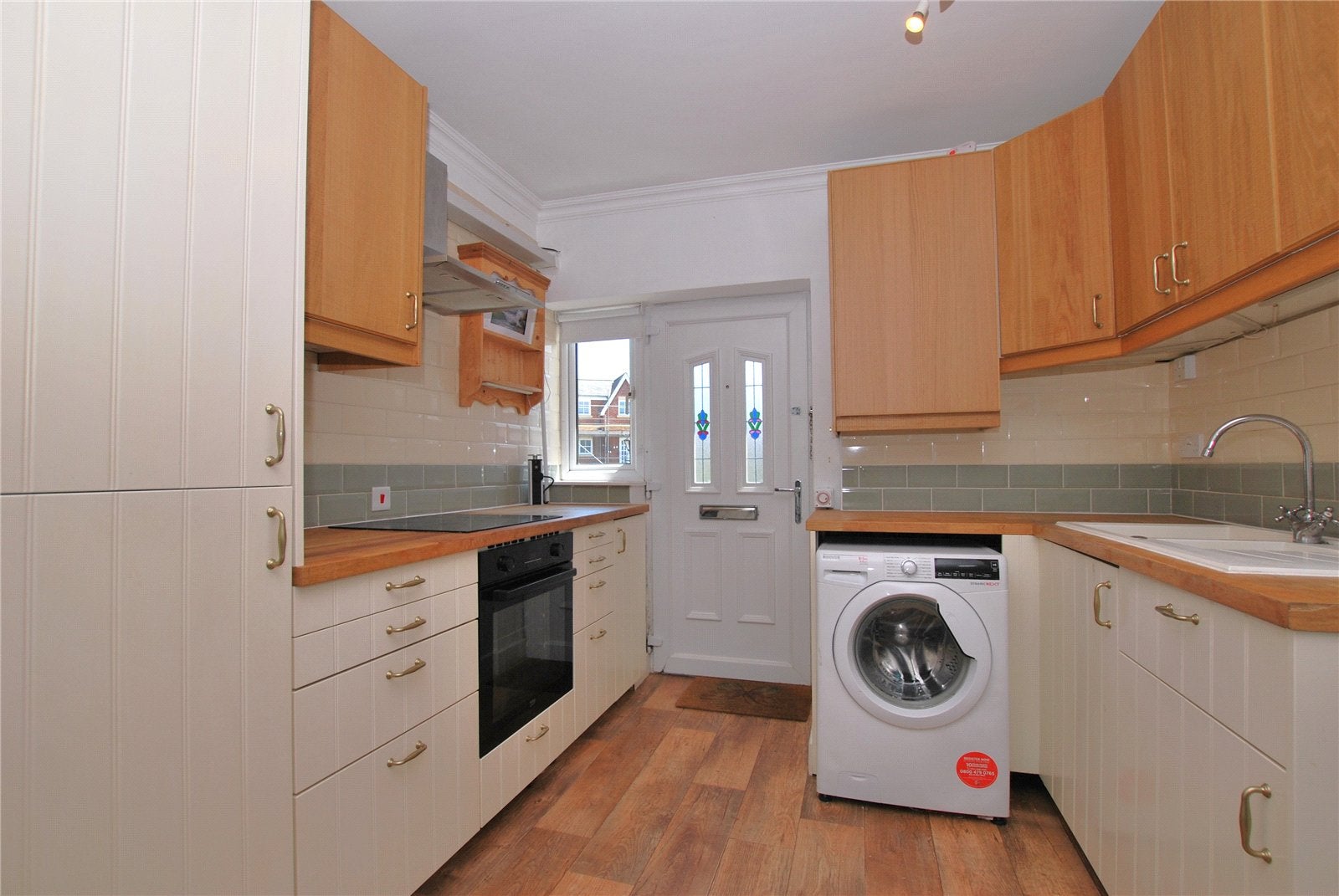 Flat Haydon Place in Guildford