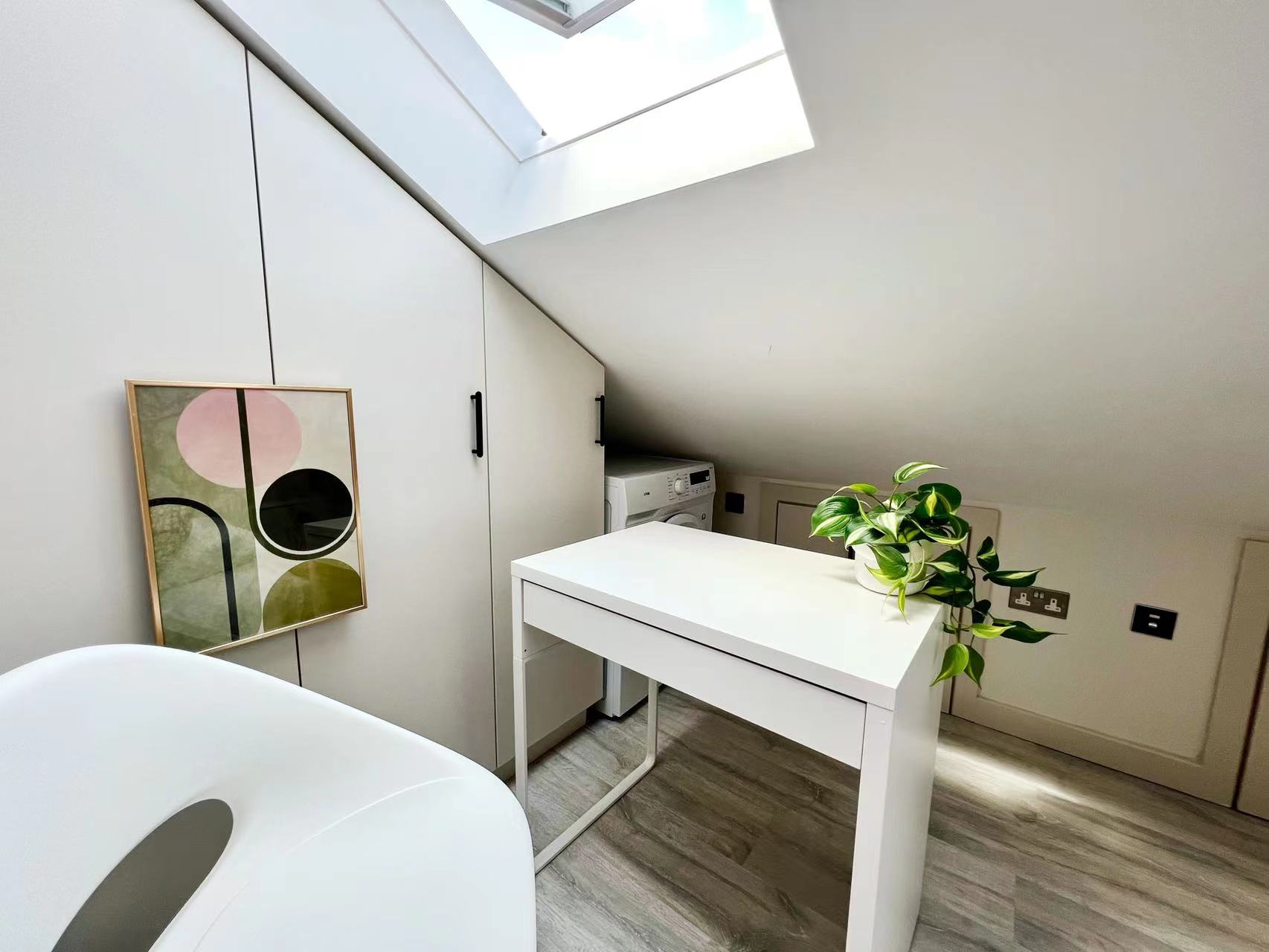 Flat Tours Passage in Greater London