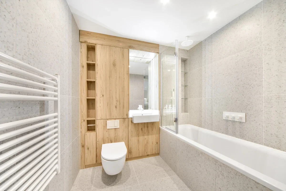 Flat Cendal Crescent in Greater London