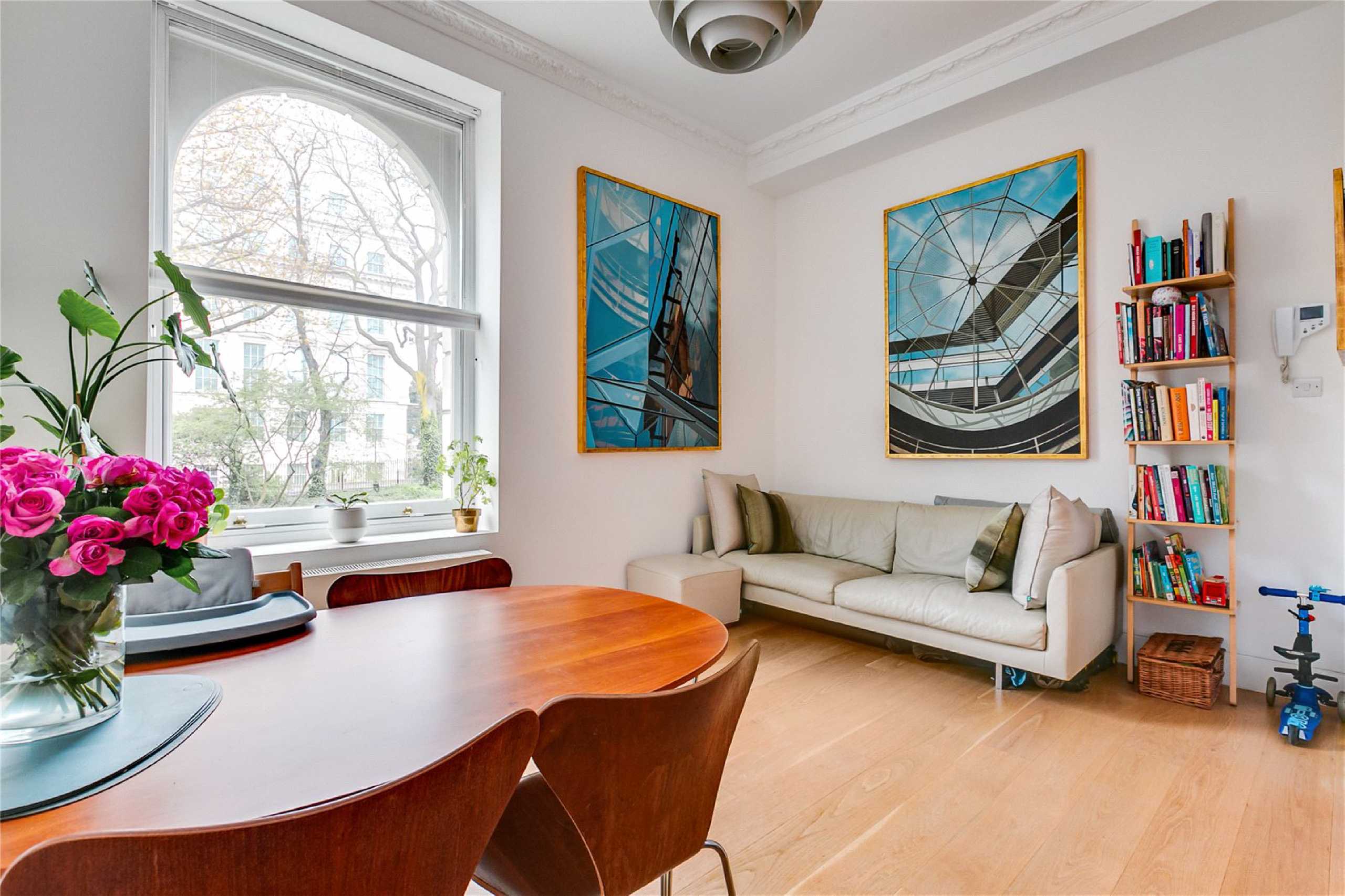 Flat Rutland Gate in City of Westminster