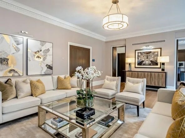 Flat Duke Street in City of Westminster