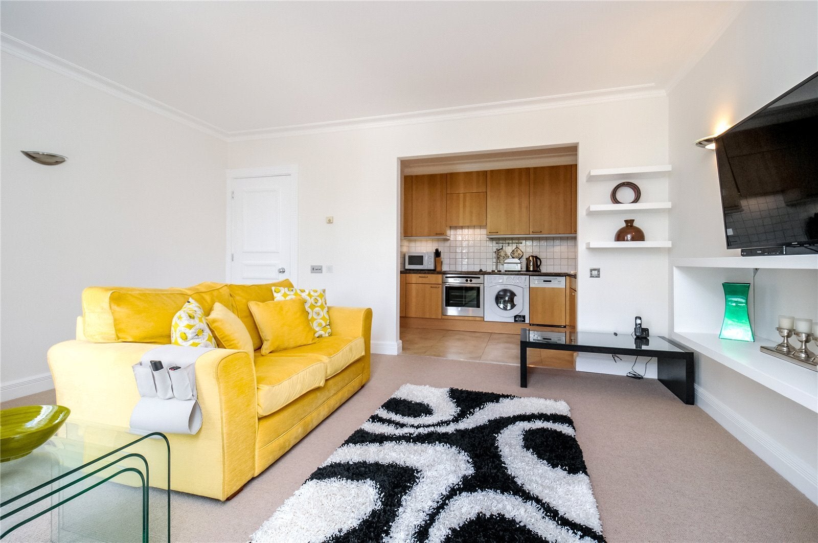 Flat Devonshire Place in Greater London