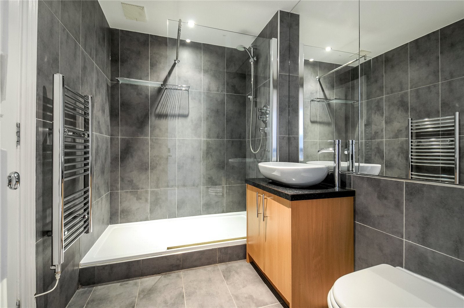 Flat Devonshire Place in Greater London