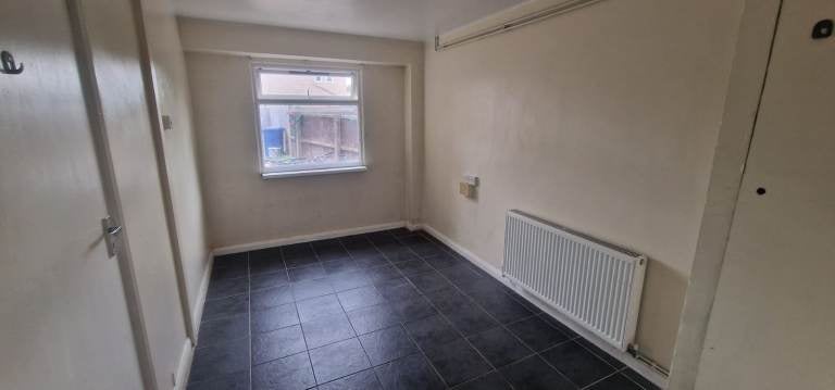Flat Glenacre Close in Cambridge