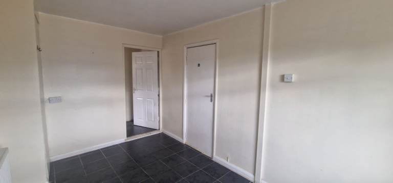 Flat Glenacre Close in Cambridge