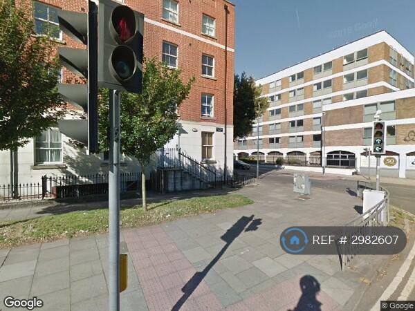 Flat Flagstaff Court in Canterbury