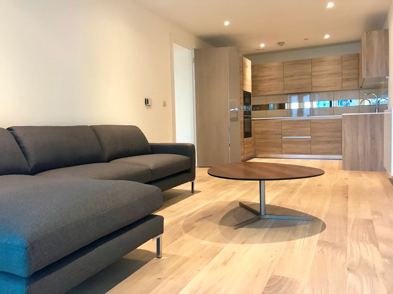 Flat Duke of Wellington Avenue in Greater London