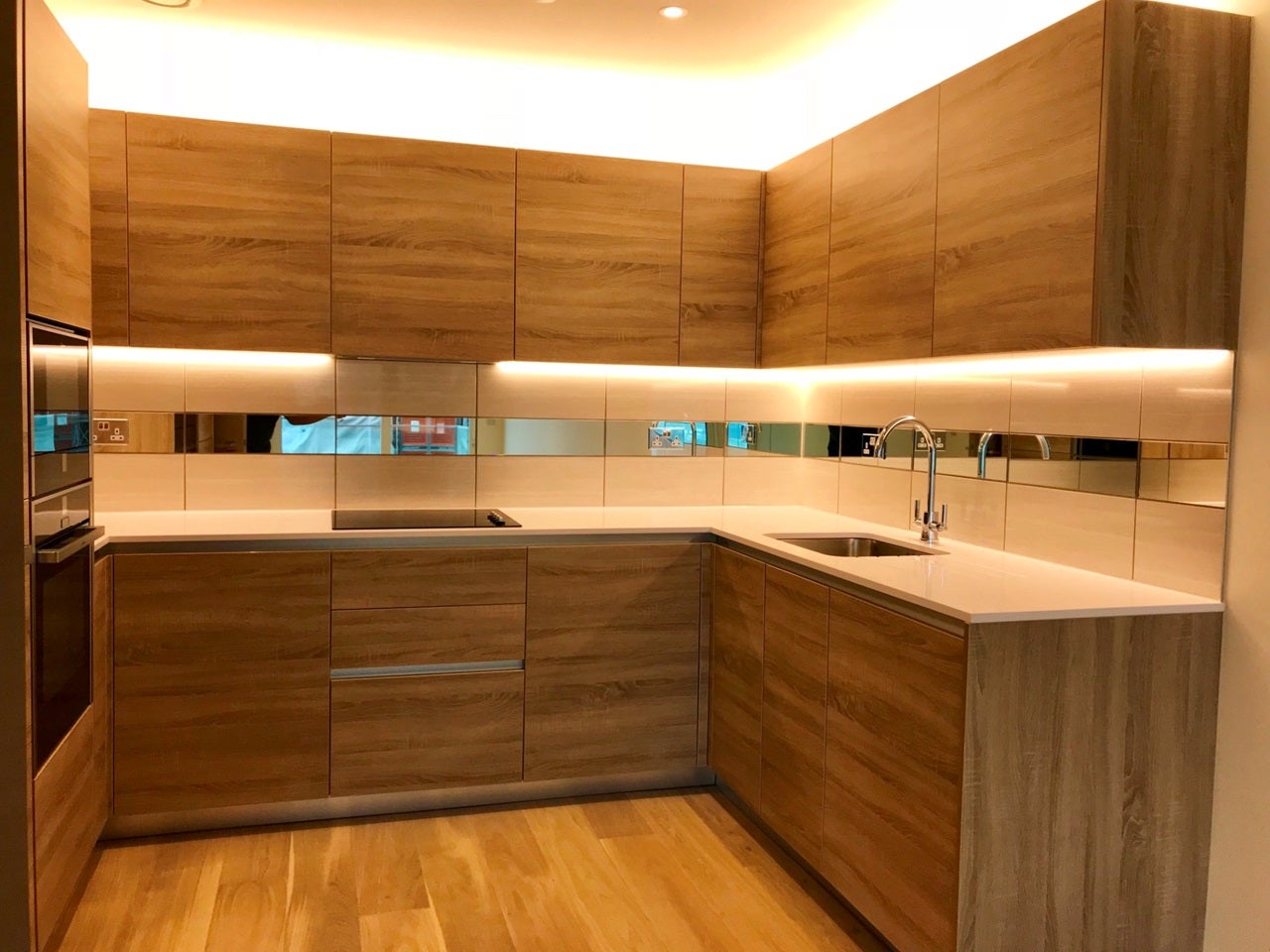 Flat Duke of Wellington Avenue in Greater London