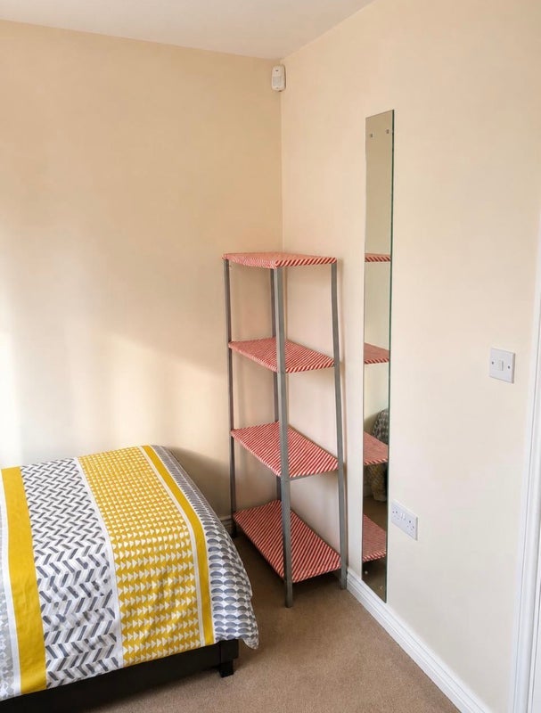 Room Potters Hollow in Nottingham