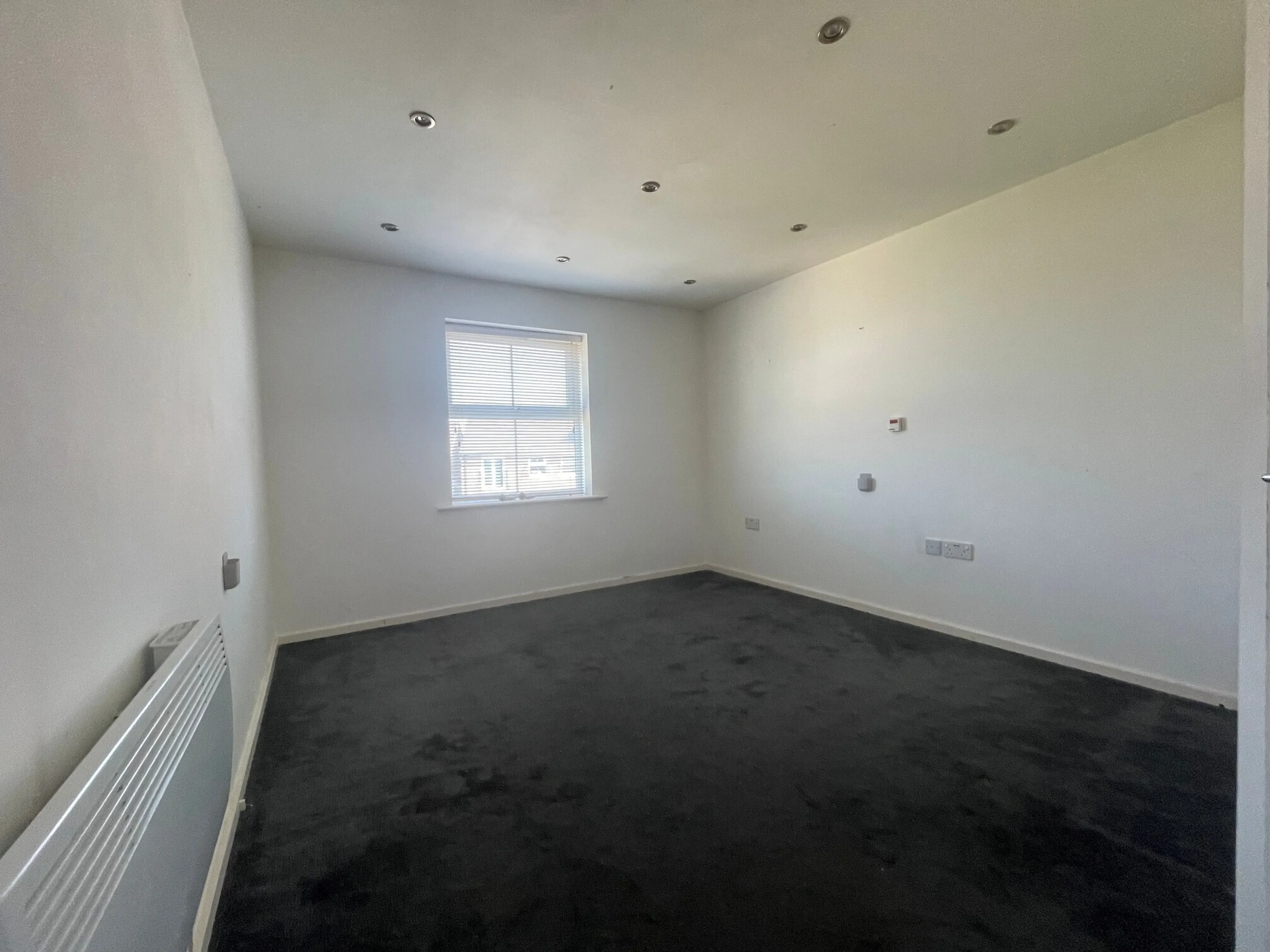 Flat Crackthorne Drive in Rugby