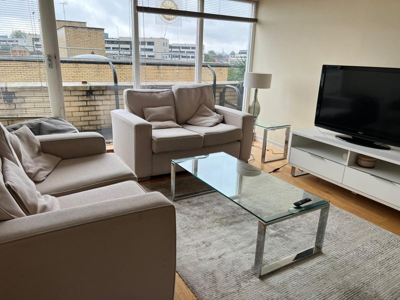 Room Porchester Square in City of Westminster