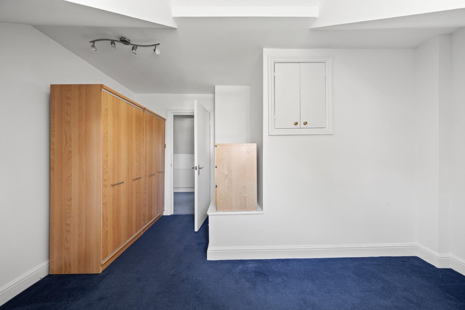 House Walm Lane in Greater London