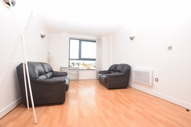 Flat Fitzwilliam Street in Sheffield
