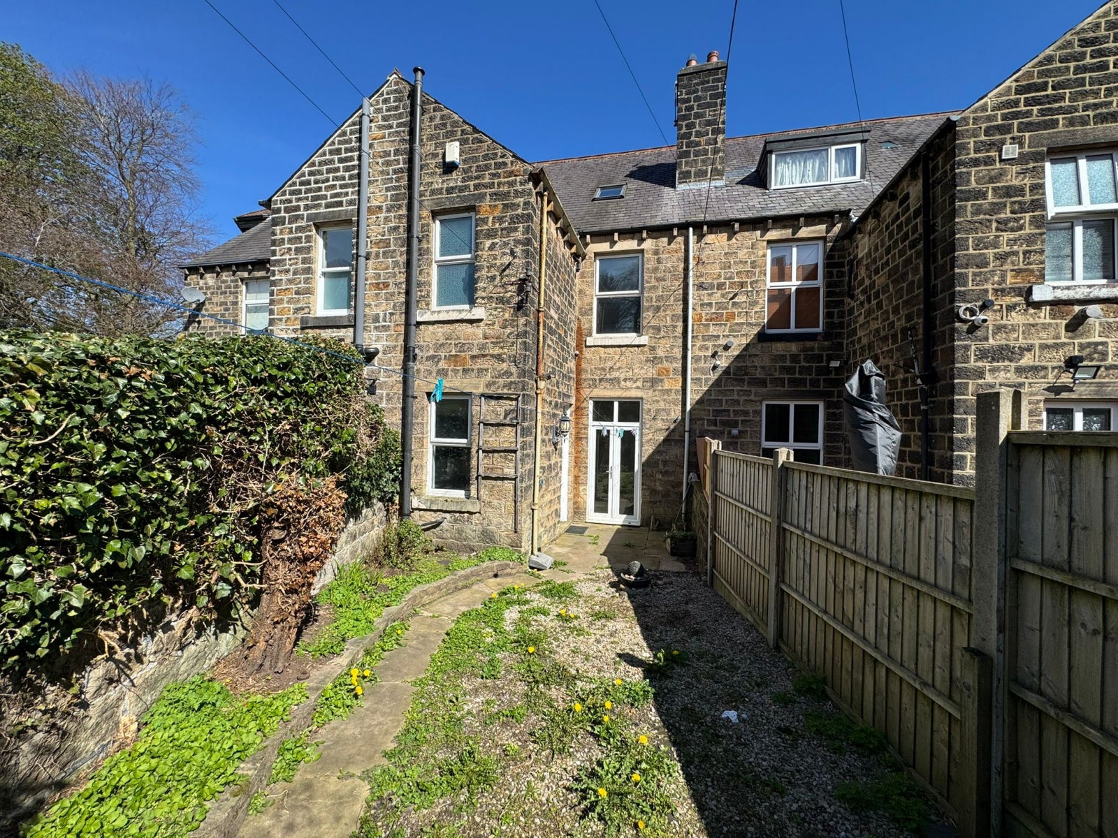 House Skipton Road in Bradford