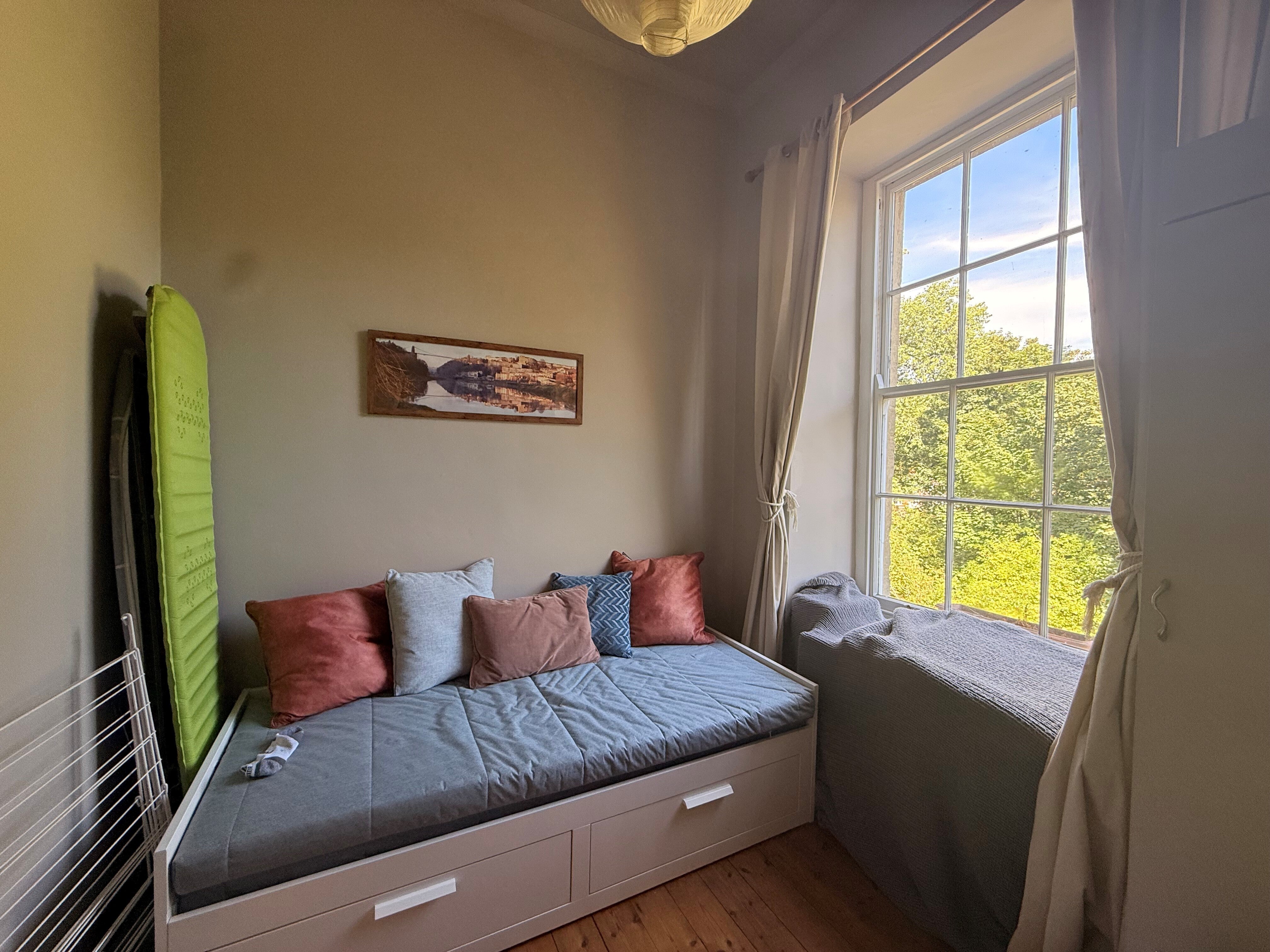 Flat Bellevue in Bristol