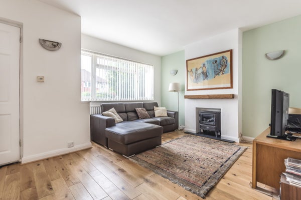 House Bramdean Crescent in London