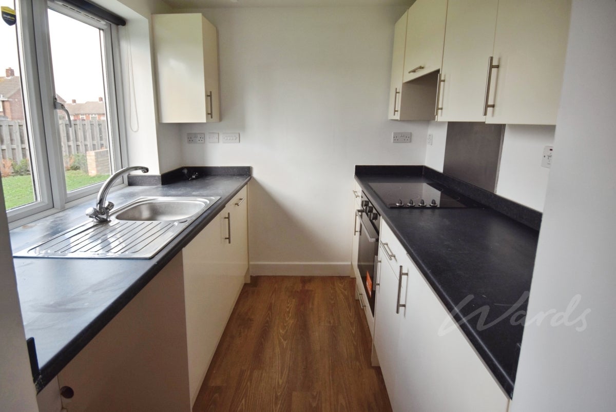 Flat Chichester Close in Rainham