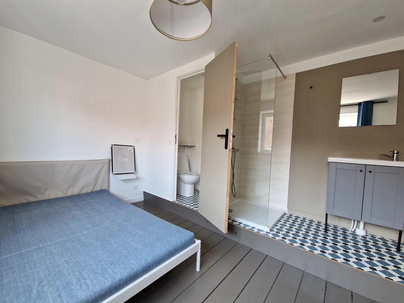 Room Place Suzanne Lanoy in Douai