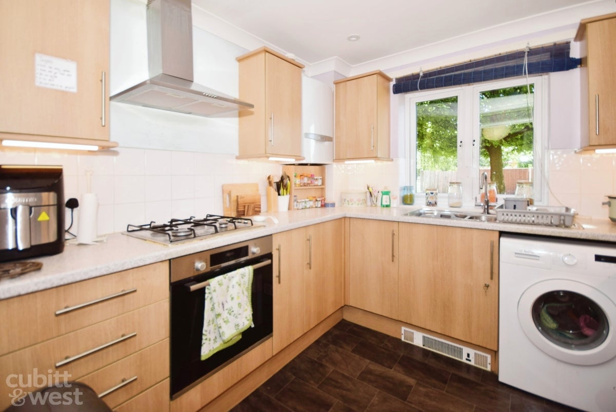 Flat Southgate in Chichester