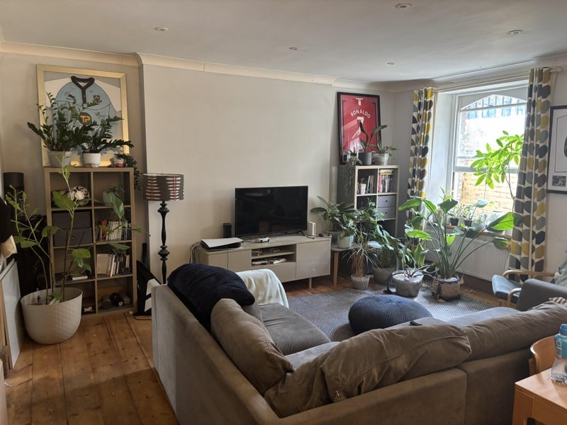 Room Nelson Place in Greater London