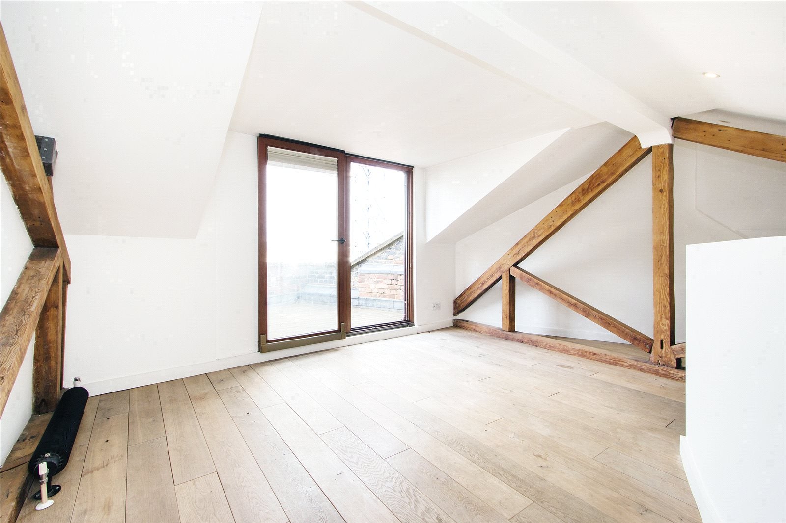 Flat Lafone Street in Greater London