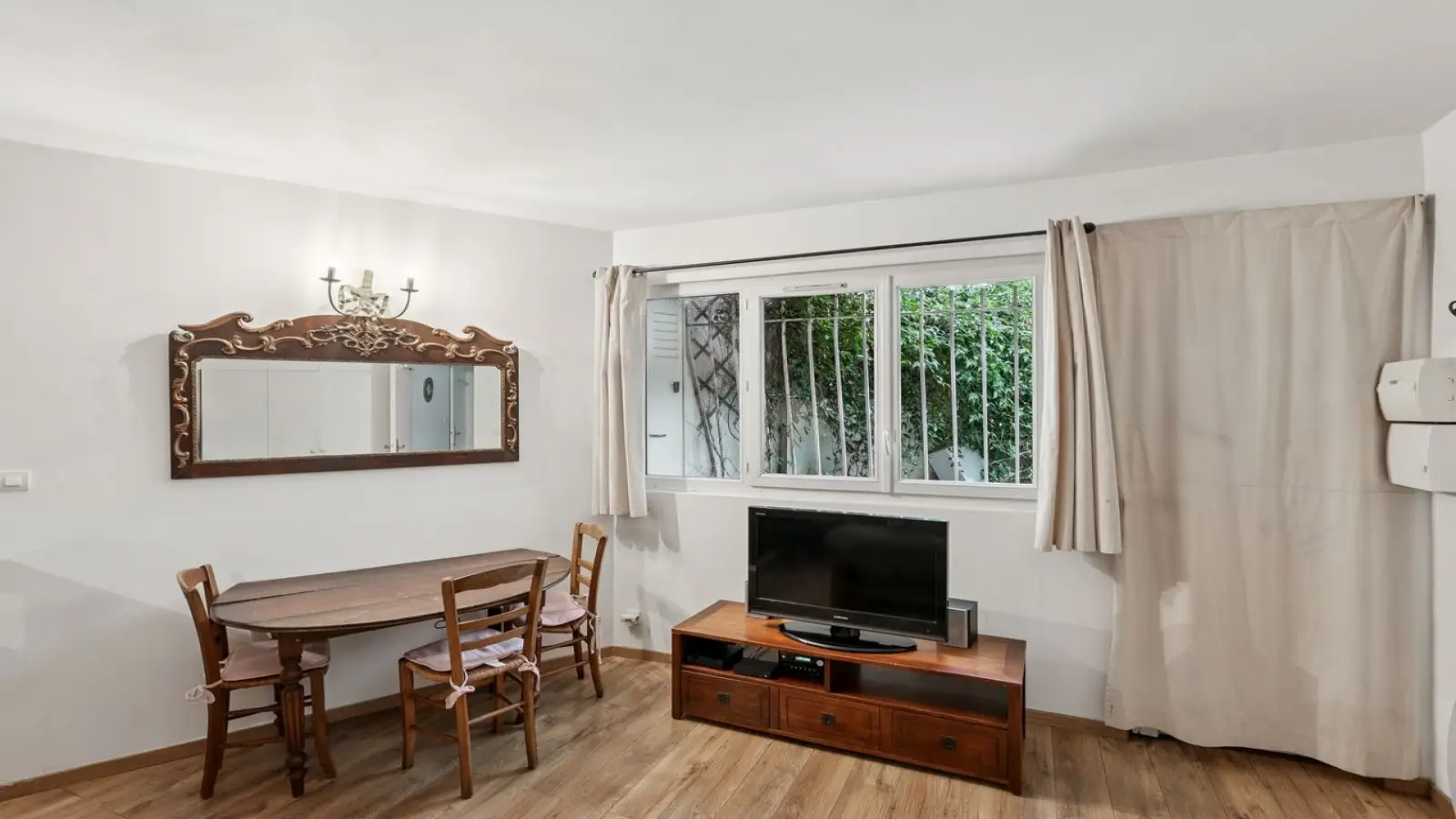 Appartement Rue Mathurin Régnier à Paris