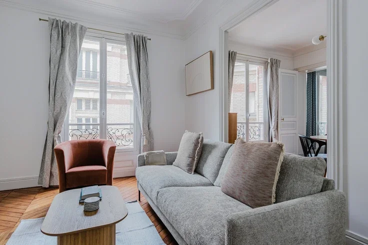 Appartement Rue Chalgrin à Paris