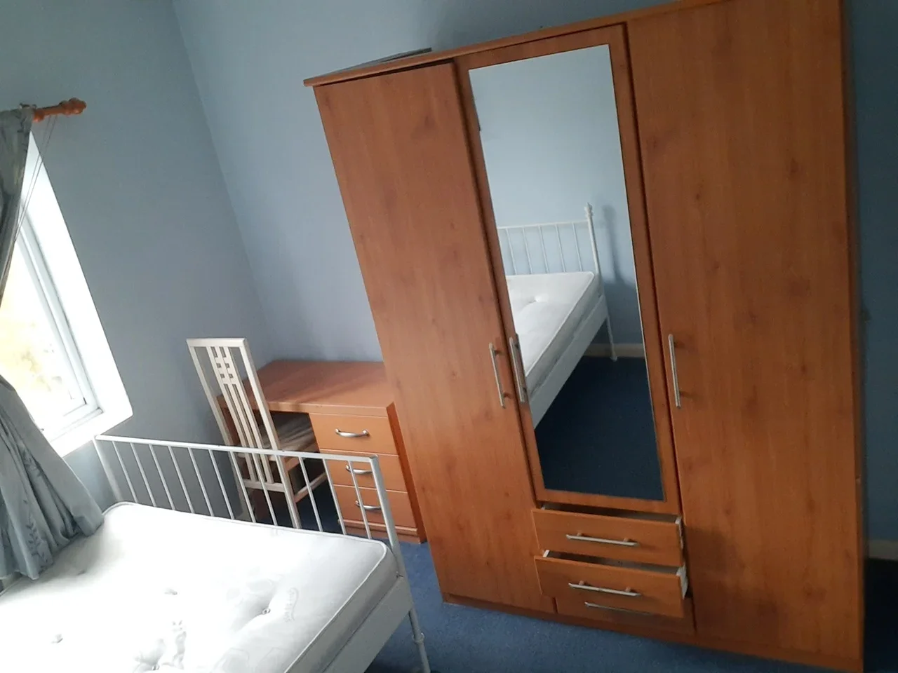Room Randlesdown Road in Greater London