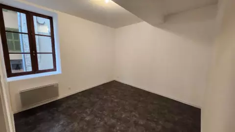 Flat Rue Porte de Saint-Quentin in Fures