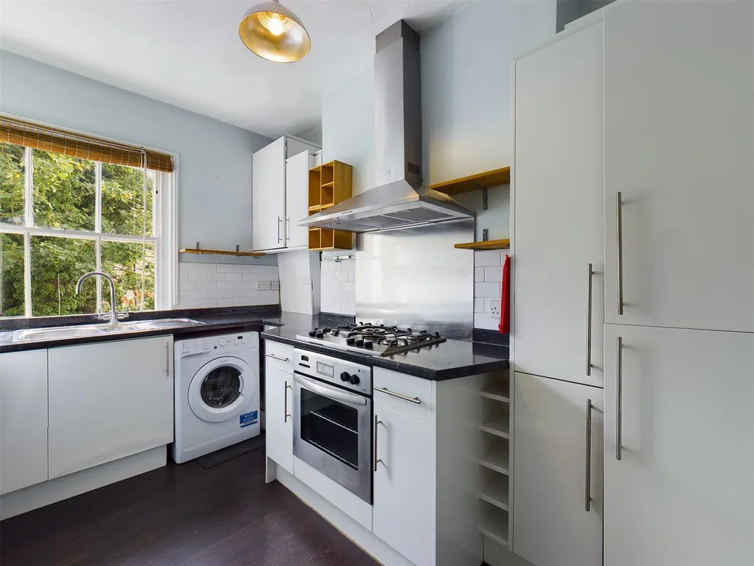Flat Clifton Hill in Brighton