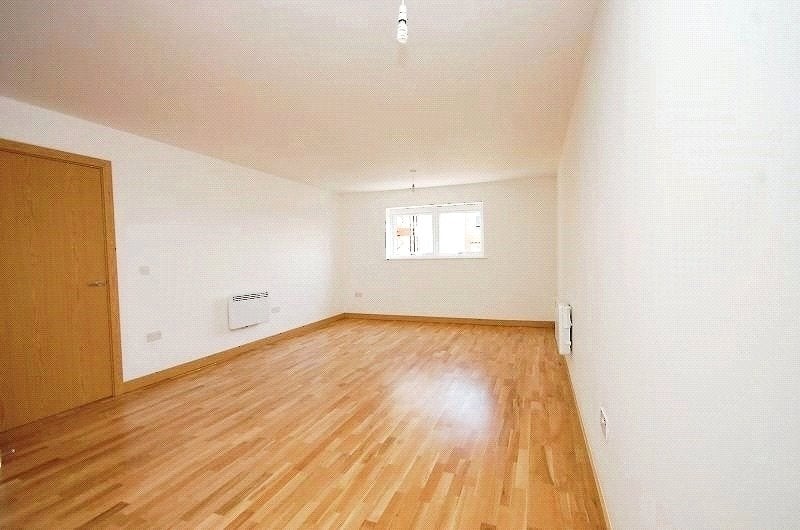 Flat Cherrydown East in Basildon