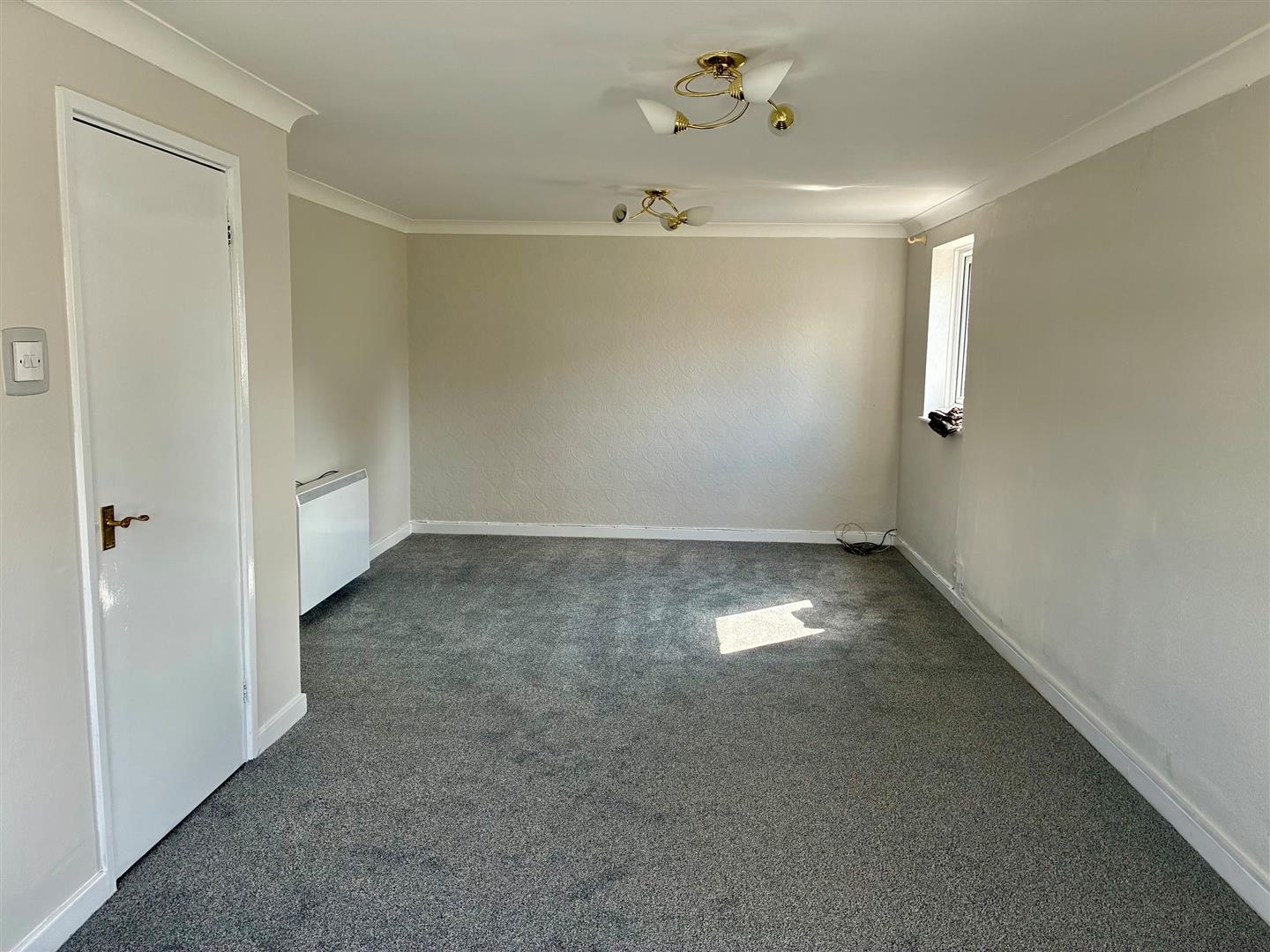 Flat Lakenheath in Tamworth