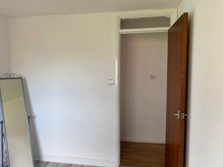 Flat Ardarroch Close in Aberdeen City