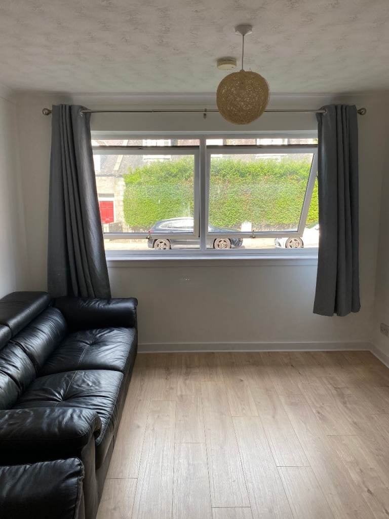 Flat Ardarroch Close in Aberdeen City