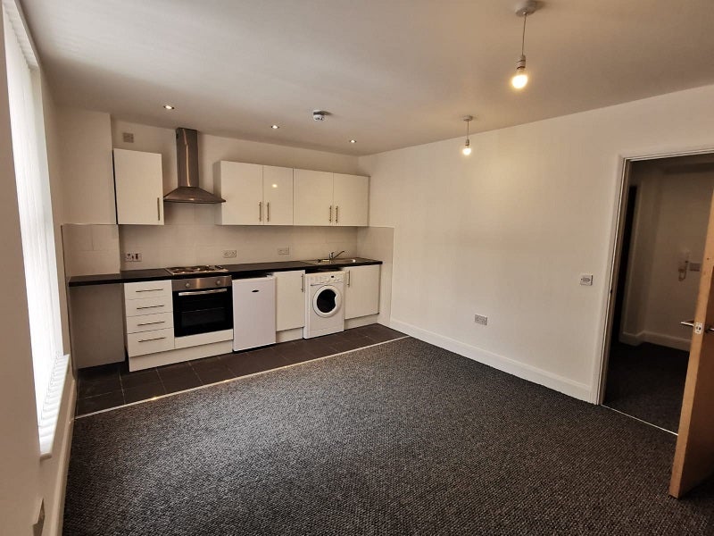 Flat Mansel Street in Swansea