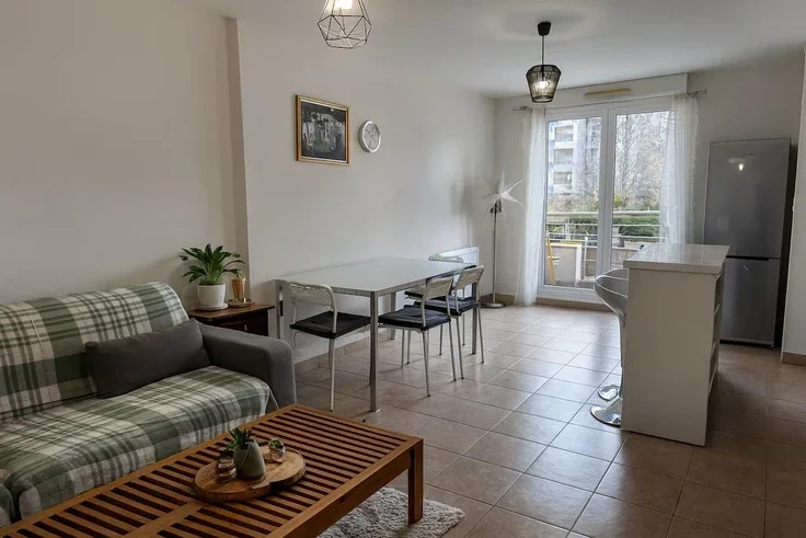 Appartement Piste Cyclable - Avenue de la Société des Nations à Montévrain