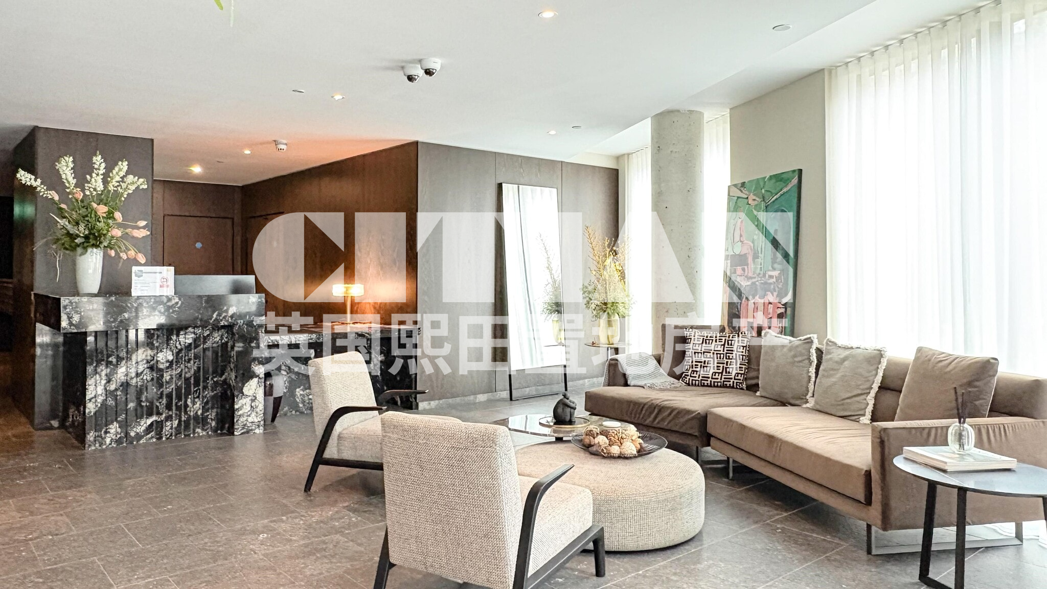 Flat Limehouse Causeway in Greater London